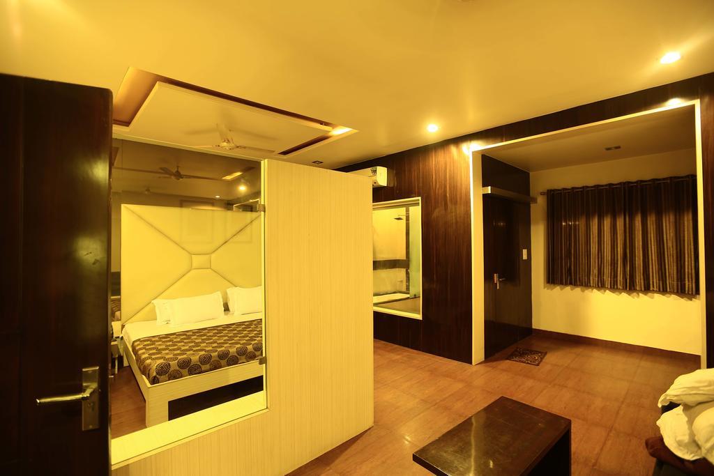 Hotel Harmony Аджмер Экстерьер фото